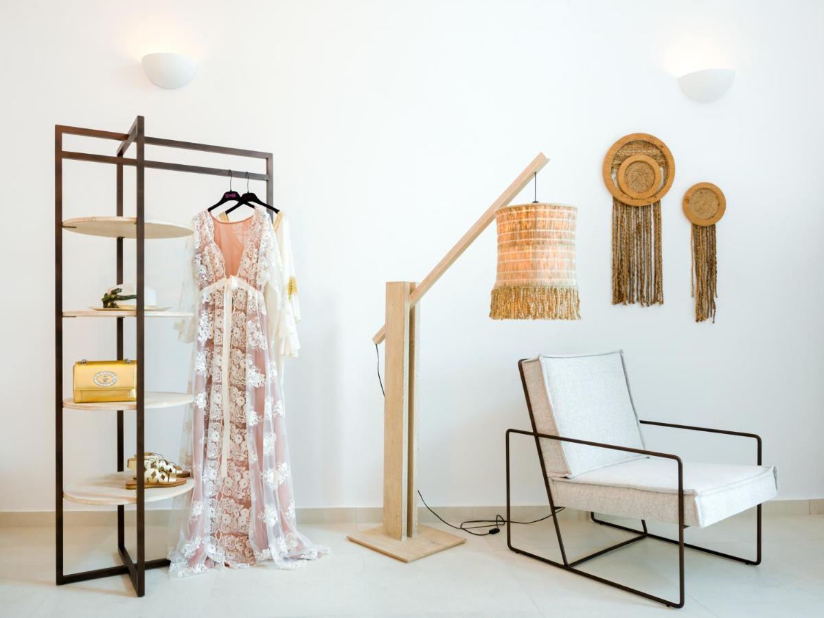 Iriana Suites Fíra Kültér fotó