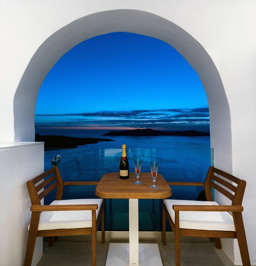 Iriana Suites Fíra Kültér fotó