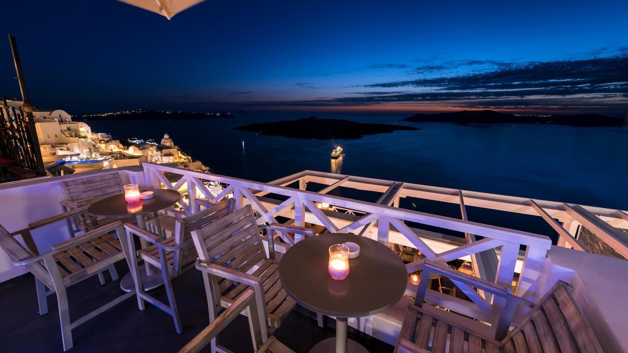 Iriana Suites Fíra Kültér fotó
