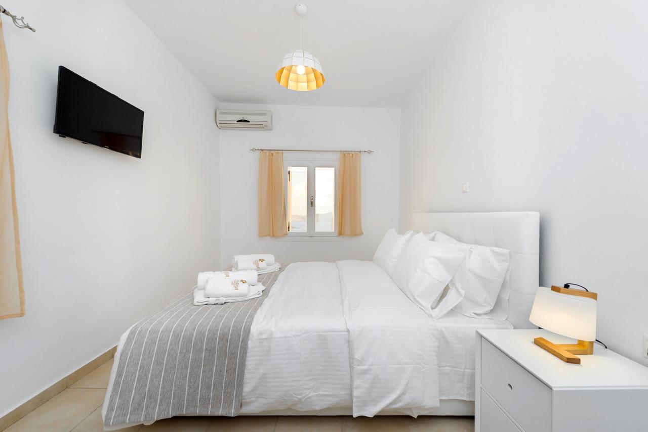 Iriana Suites Fíra Kültér fotó
