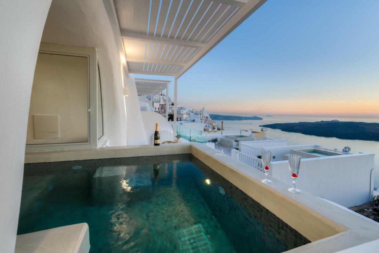 Iriana Suites Fíra Kültér fotó