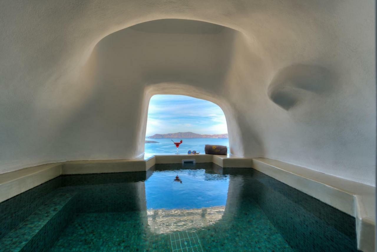 Iriana Suites Fíra Kültér fotó