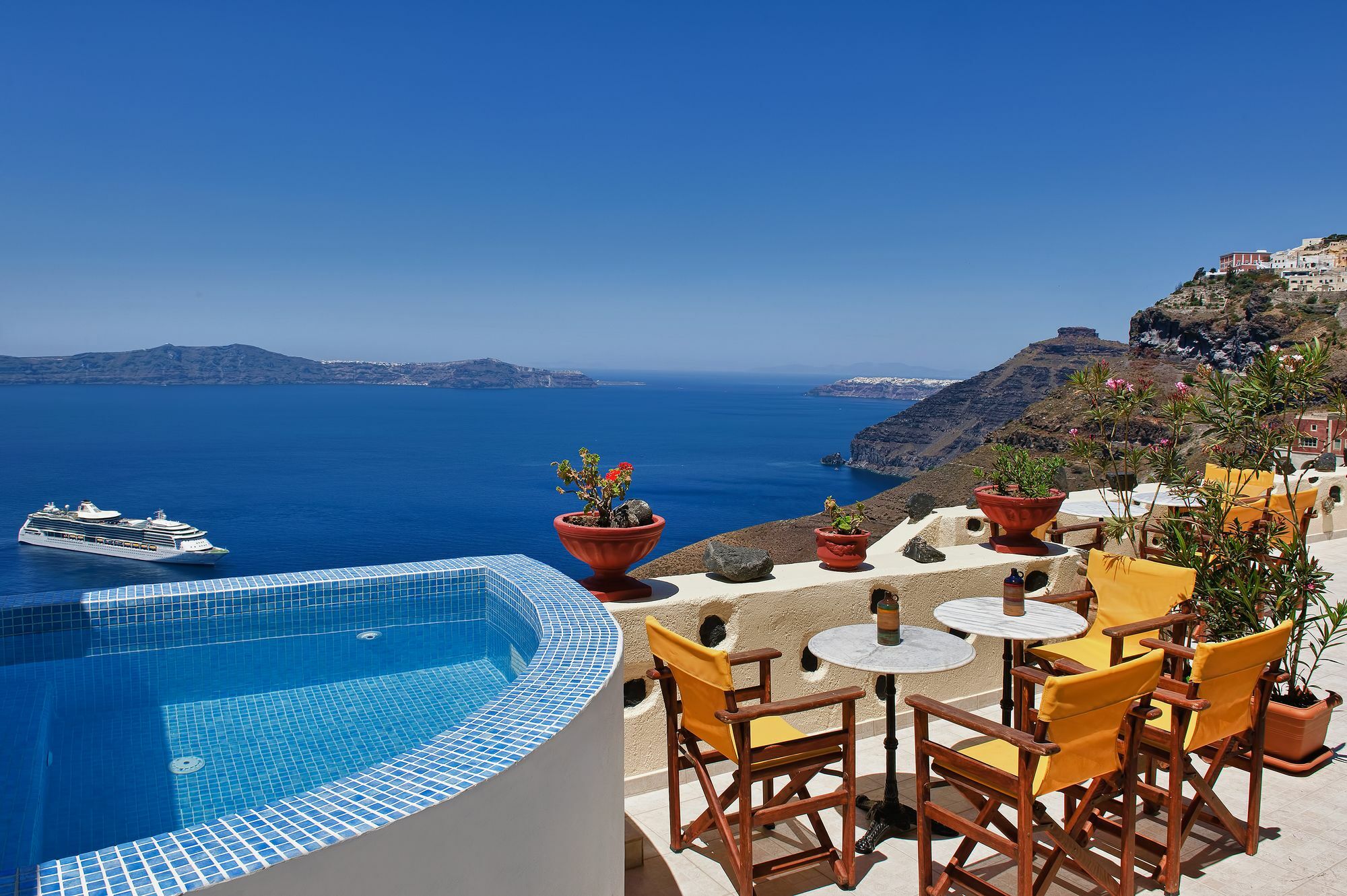 Iriana Suites Fíra Kültér fotó