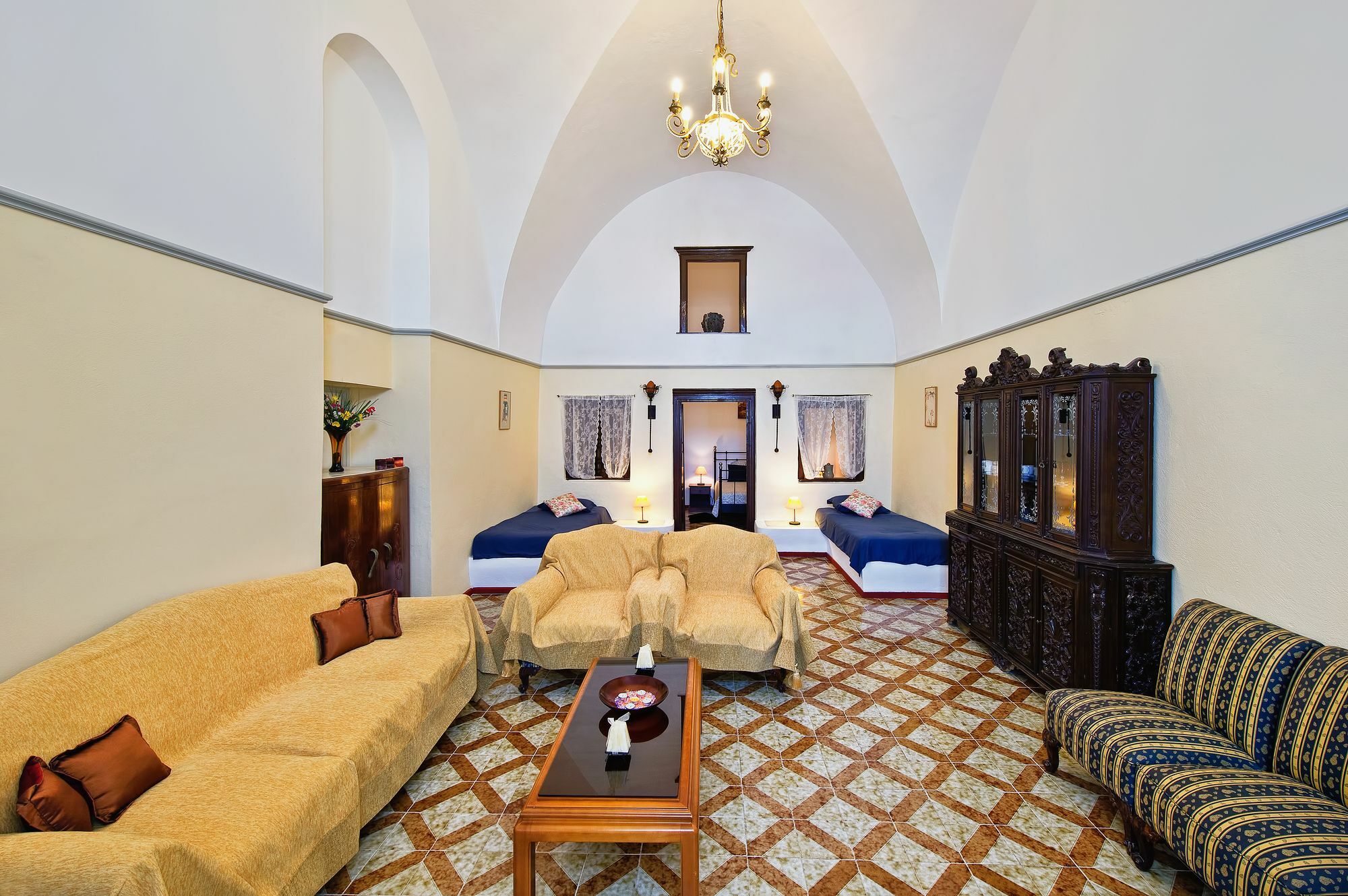 Iriana Suites Fíra Kültér fotó